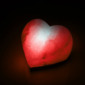ЛАМПА соляна SALTKEY серце (червона, зелена)